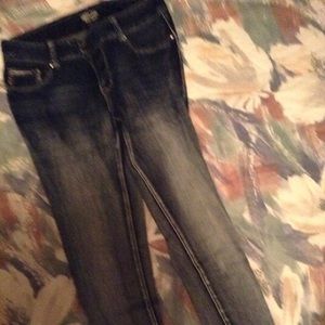 BodyCon Amethyst distressed  Jeans, Size 11